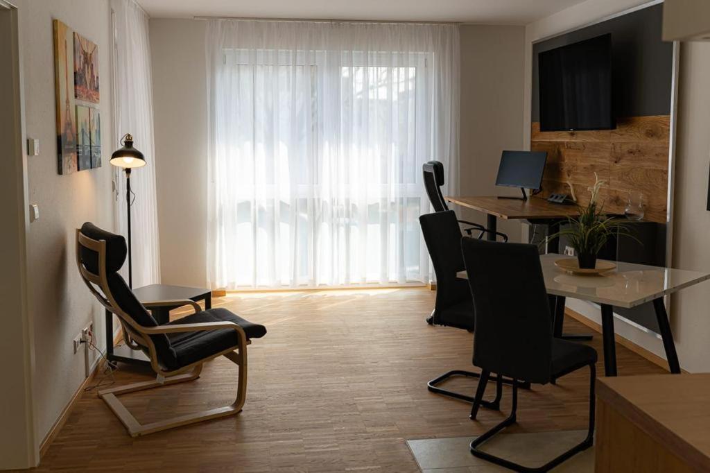 City Apartments Bad Wimpfen Warum-Ins-Hotel ภายนอก รูปภาพ